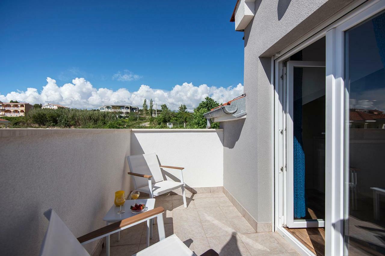 Apartments Cape Deluxe Rtina Eksteriør billede
