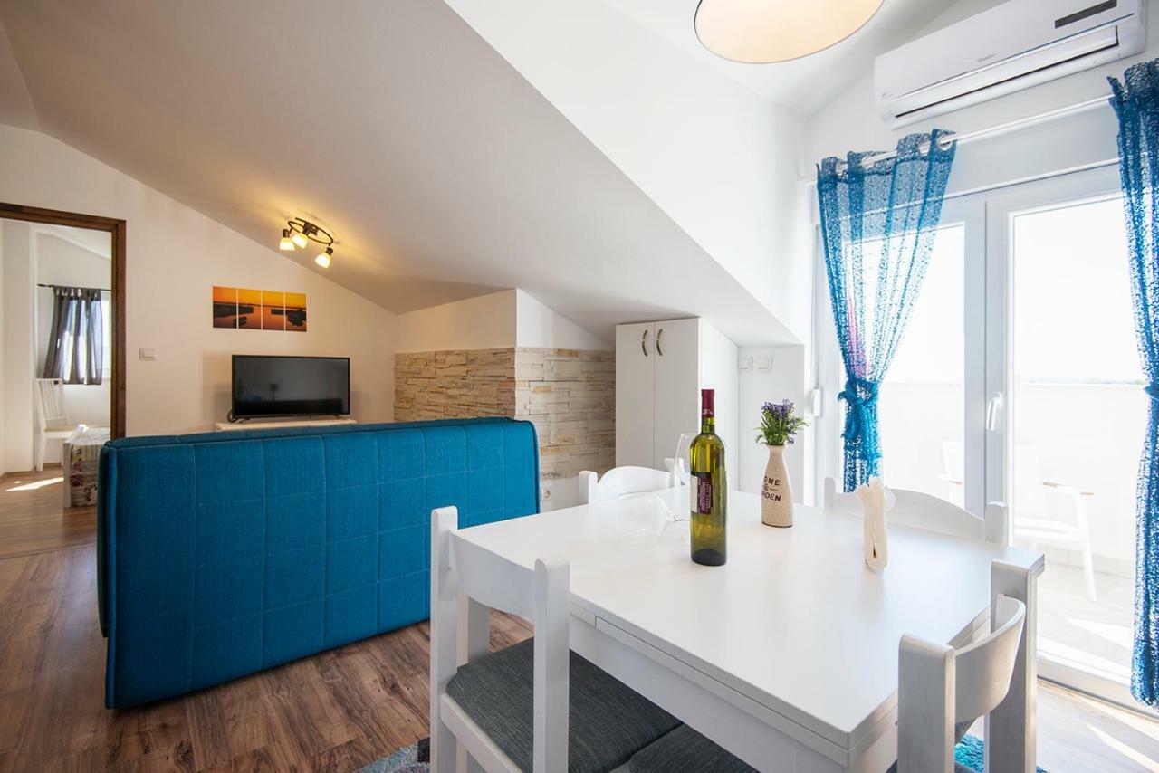 Apartments Cape Deluxe Rtina Eksteriør billede